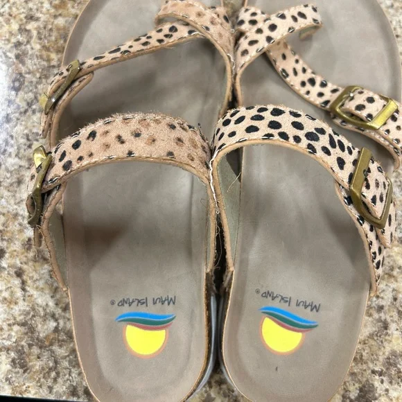 Maui Island Sandals - Picture 1 of 1